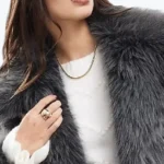 Women’s Selfridge Crop Faux Fur Jacket Grey Collar Rare Jacket